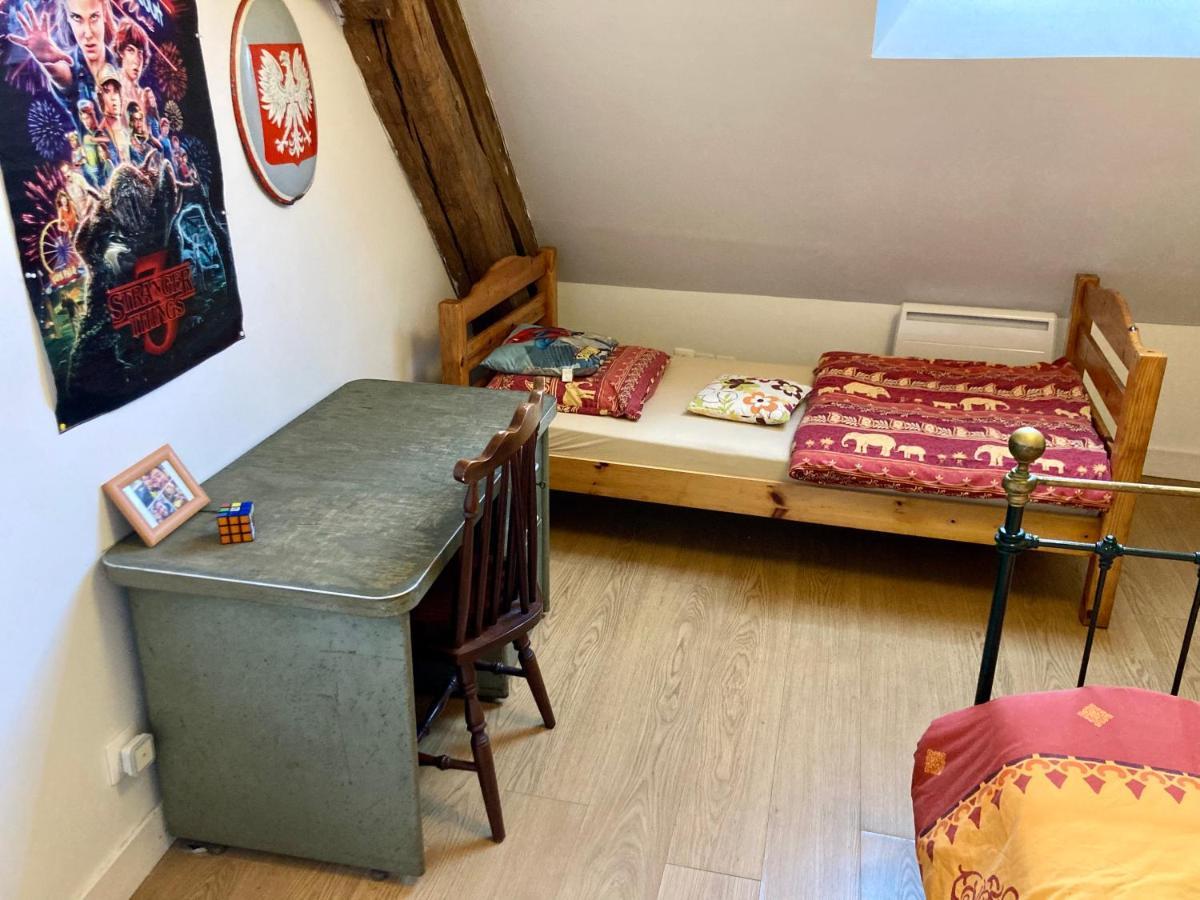 L Annonce N Est Pas D Actualite Ne Pas Prendre De Reservation Villa Saint-Fargeau  Dış mekan fotoğraf