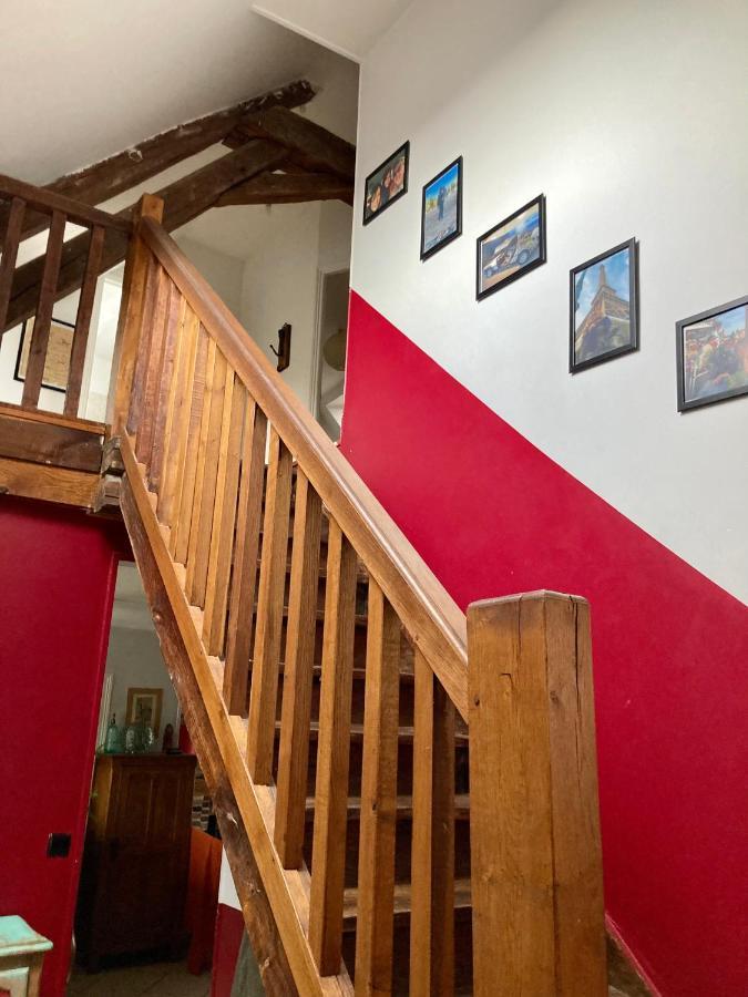 L Annonce N Est Pas D Actualite Ne Pas Prendre De Reservation Villa Saint-Fargeau  Dış mekan fotoğraf