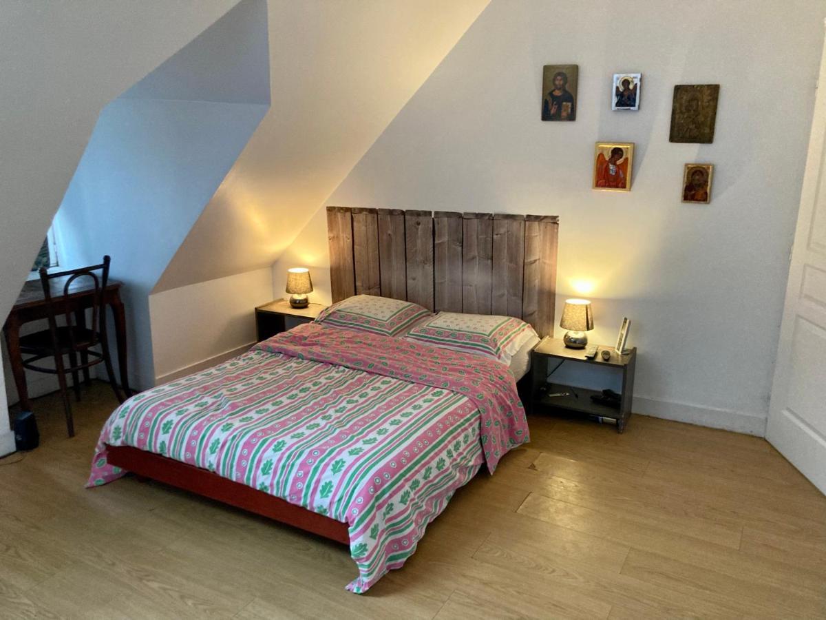 L Annonce N Est Pas D Actualite Ne Pas Prendre De Reservation Villa Saint-Fargeau  Dış mekan fotoğraf